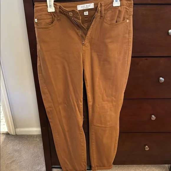 Judy Blue Women's Tan Jeans - Picture 1 of 4